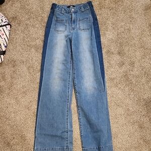 Stylish Blue Denim Women's Jeans